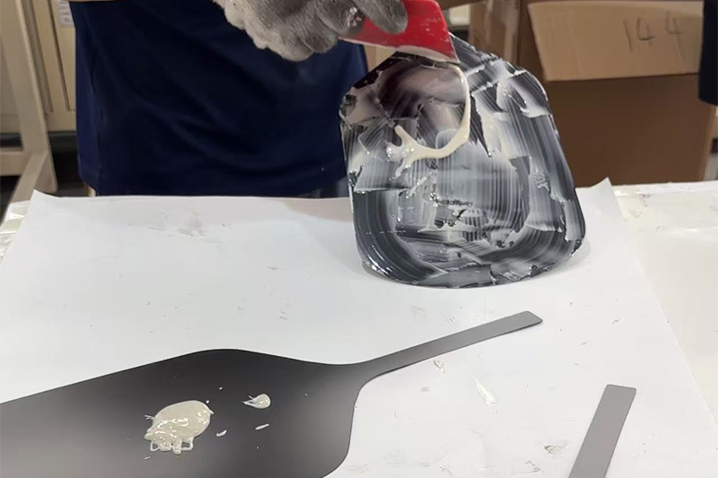 Thermoformed Pickleball paddle